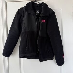 The North Face Denali Jacket Women' Black Pink Ribbon Breast Cancer Awareness XS